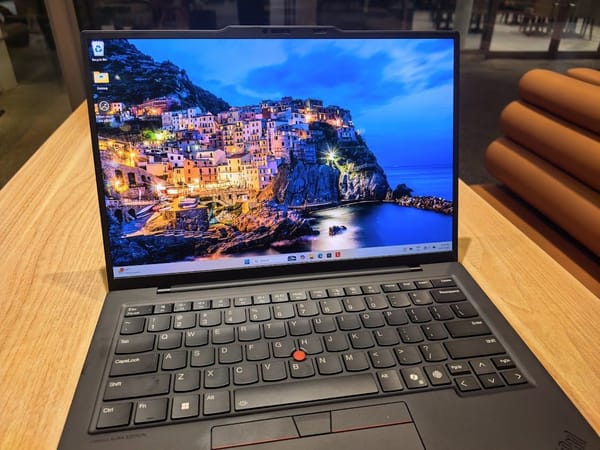 Latest ThinkPad X1 Carbon packs big features in under 1kg